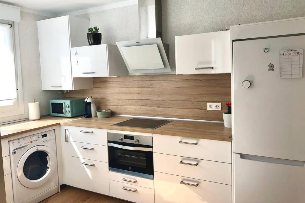 Kiku Apartment Bermeo Buitenkant foto
